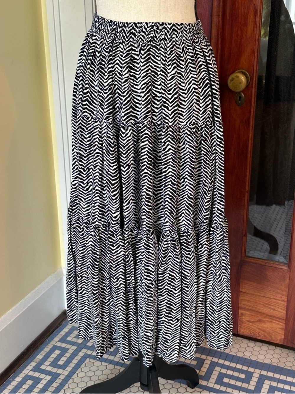FSTOP | VTG Black & White Zebra Print Tiered Midi Maxi Skirt, Size M